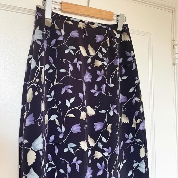 Vintage Maxi Skirt - Picture 5 of 10
